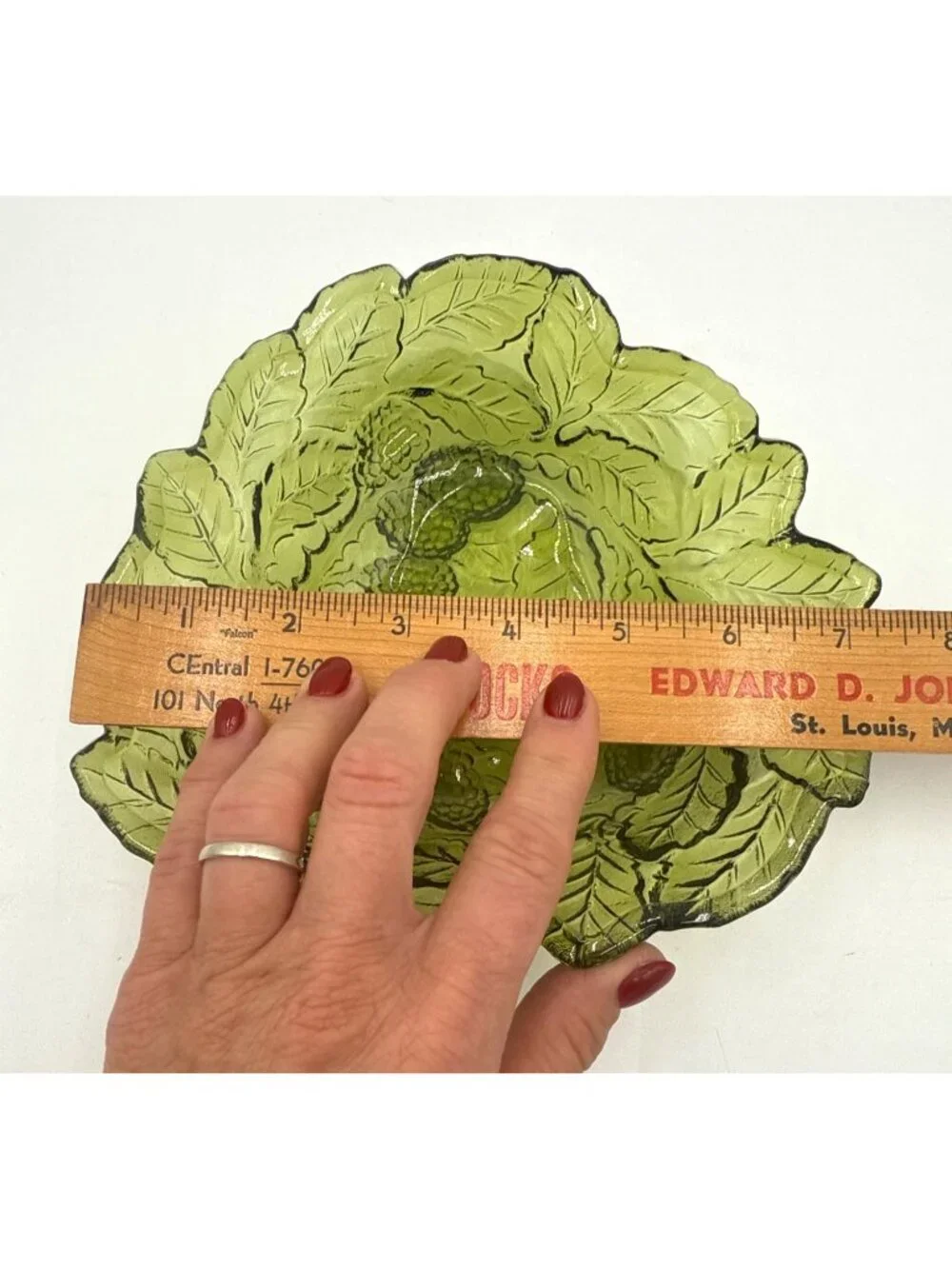 Indiana Glass Vintage Avocado Green Triangular Bowl Dish with Leaves and Berries